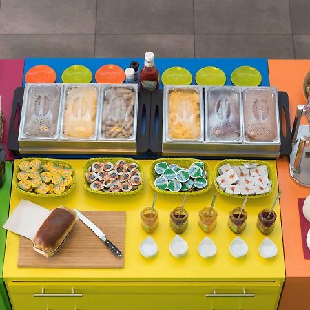 ibis Styles Nivelles Hotell Eksteriør bilde