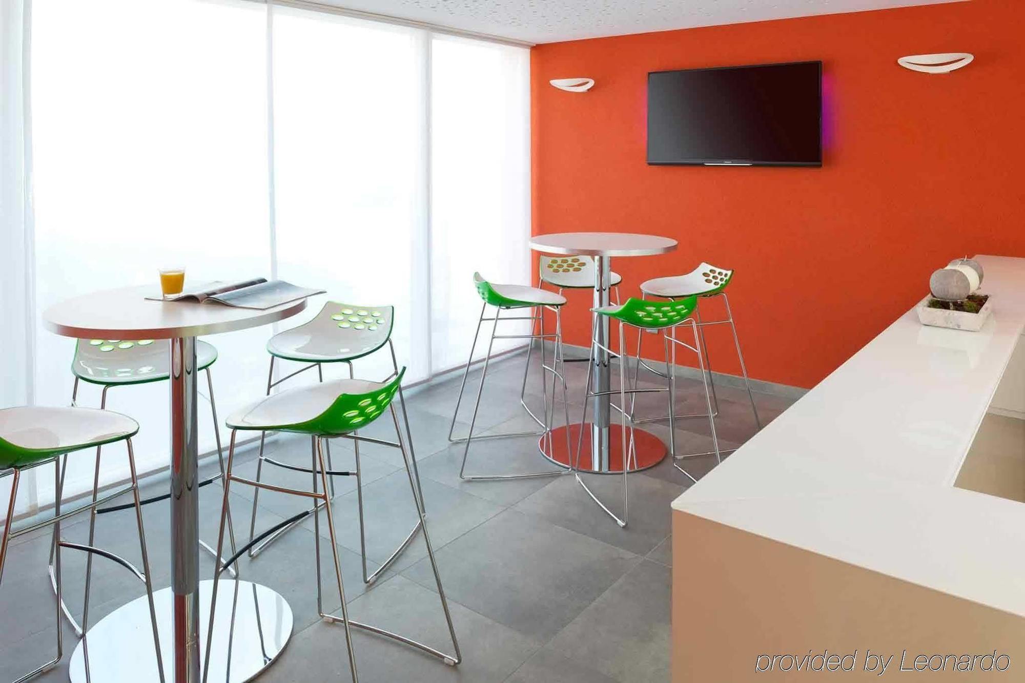 ibis Styles Nivelles Hotell Eksteriør bilde