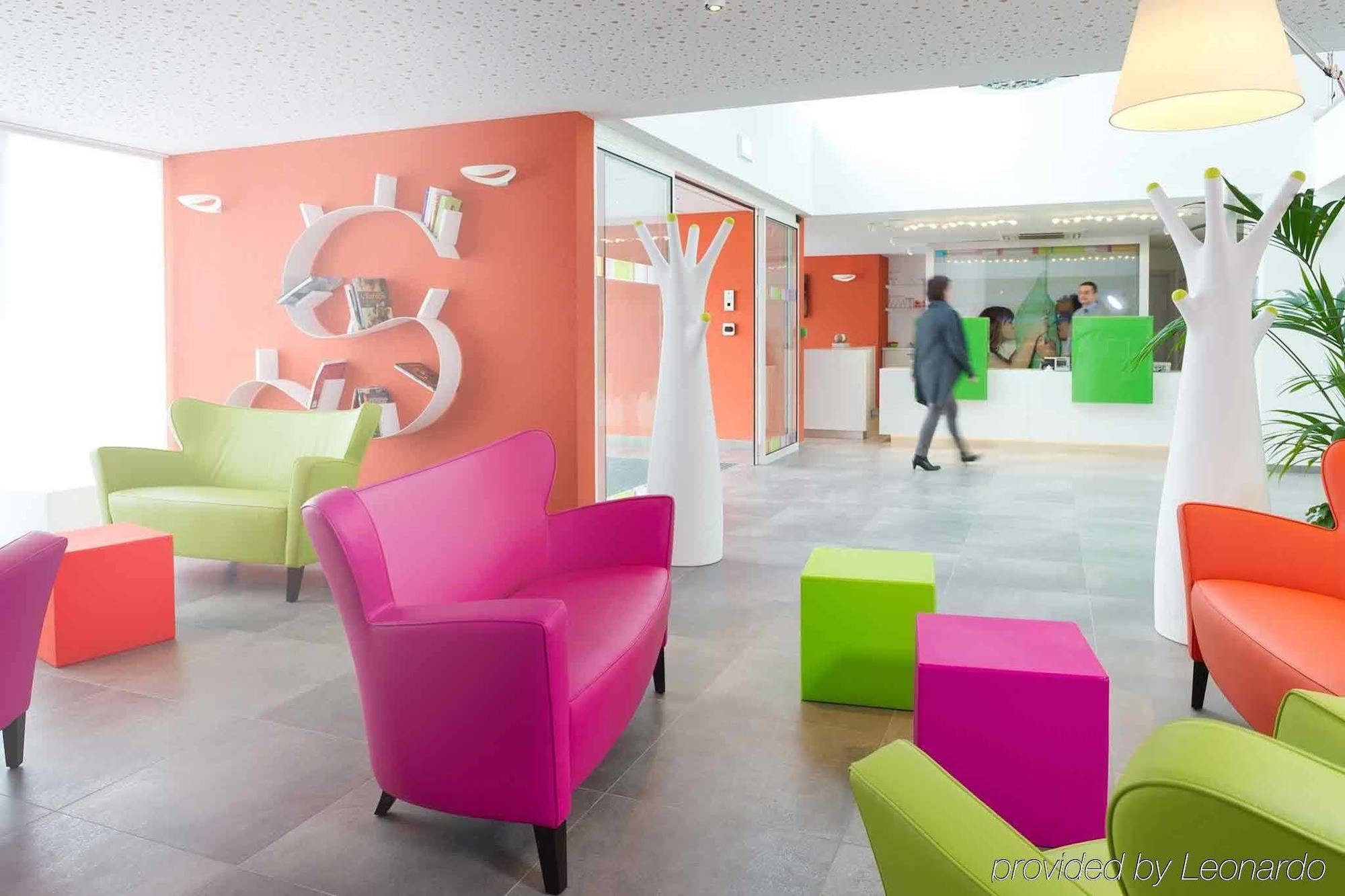 ibis Styles Nivelles Hotell Eksteriør bilde