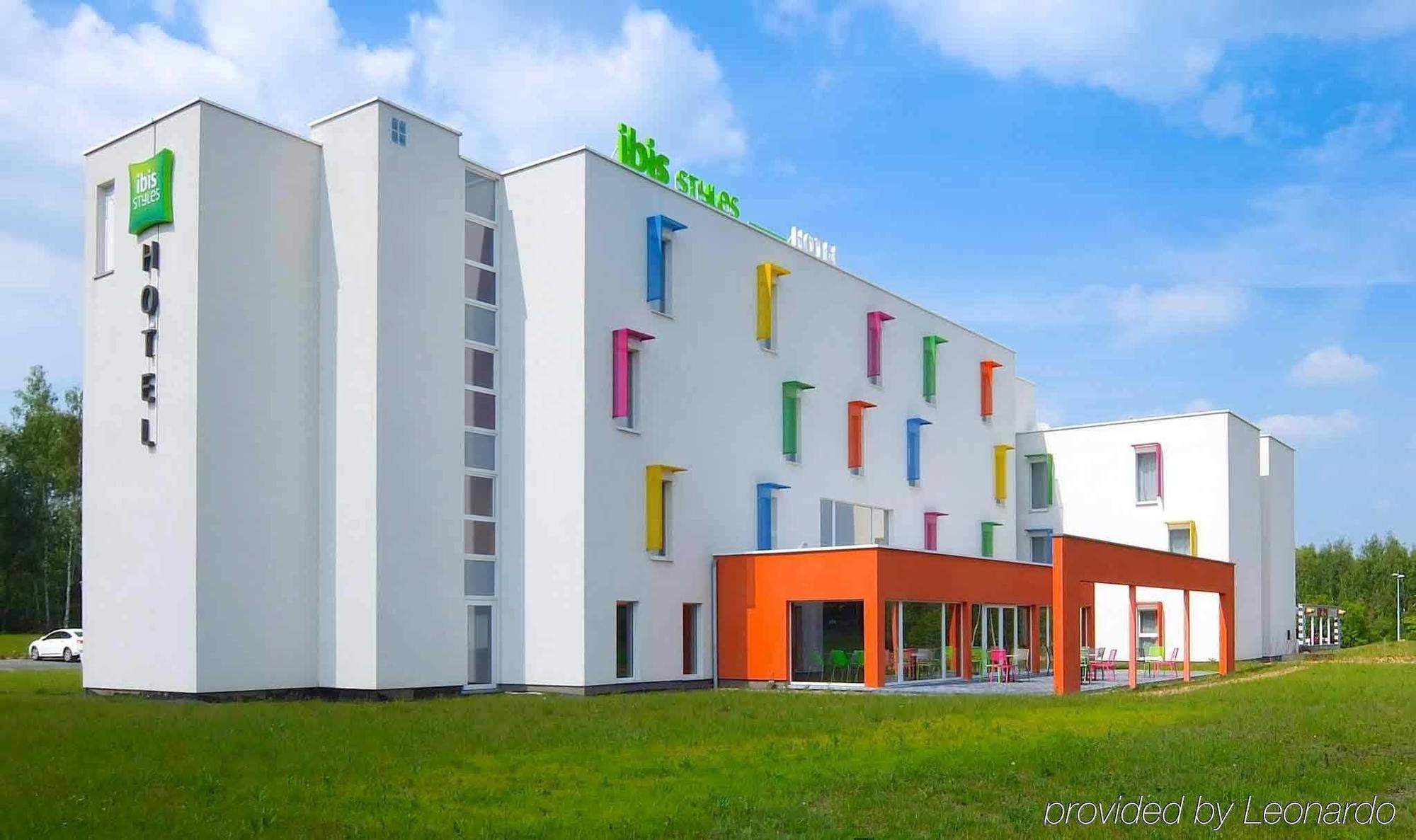 ibis Styles Nivelles Hotell Eksteriør bilde