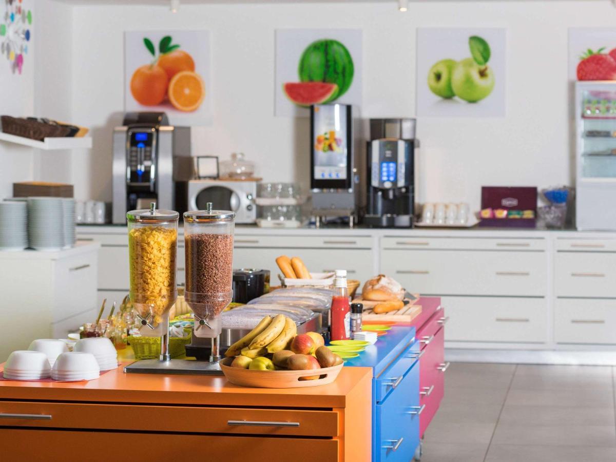 ibis Styles Nivelles Hotell Eksteriør bilde